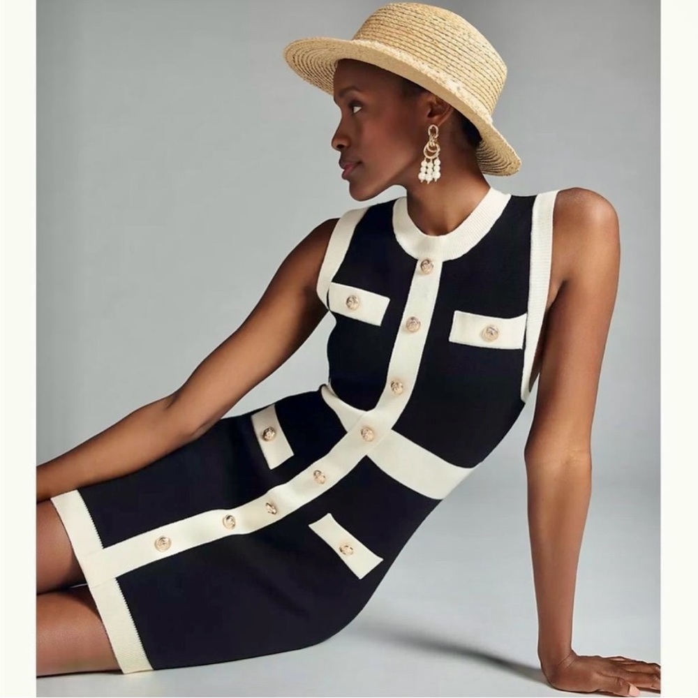 Endless Rose Contrast Trim Knit Dress